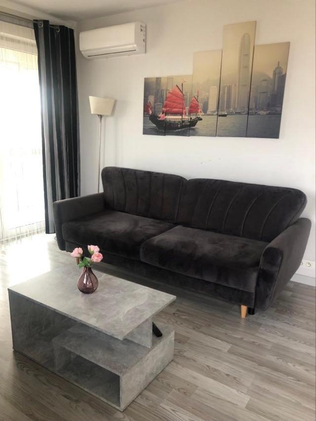 Apartament Metropolia Typu Deluxe, Free Wifi, Fv Warschau Buitenkant foto