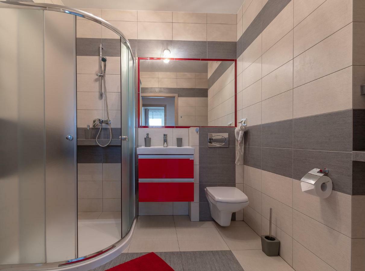 Apartament Metropolia Typu Deluxe, Free Wifi, Fv Warschau Buitenkant foto